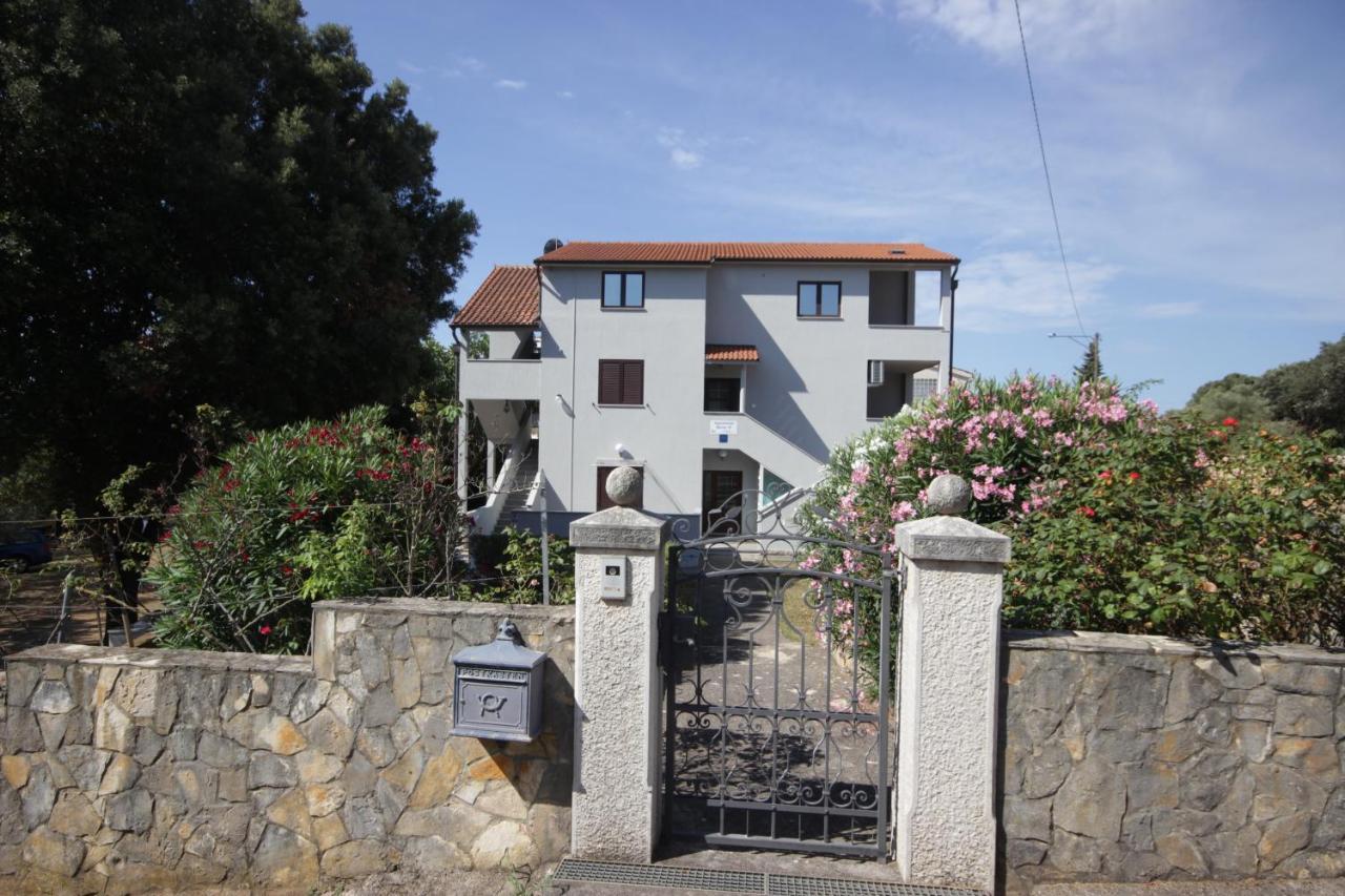 Apartments Smitran بنجول المظهر الخارجي الصورة