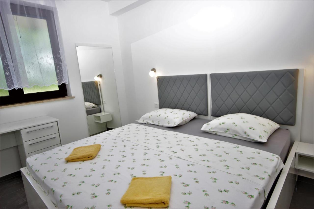 Apartments Smitran بنجول المظهر الخارجي الصورة