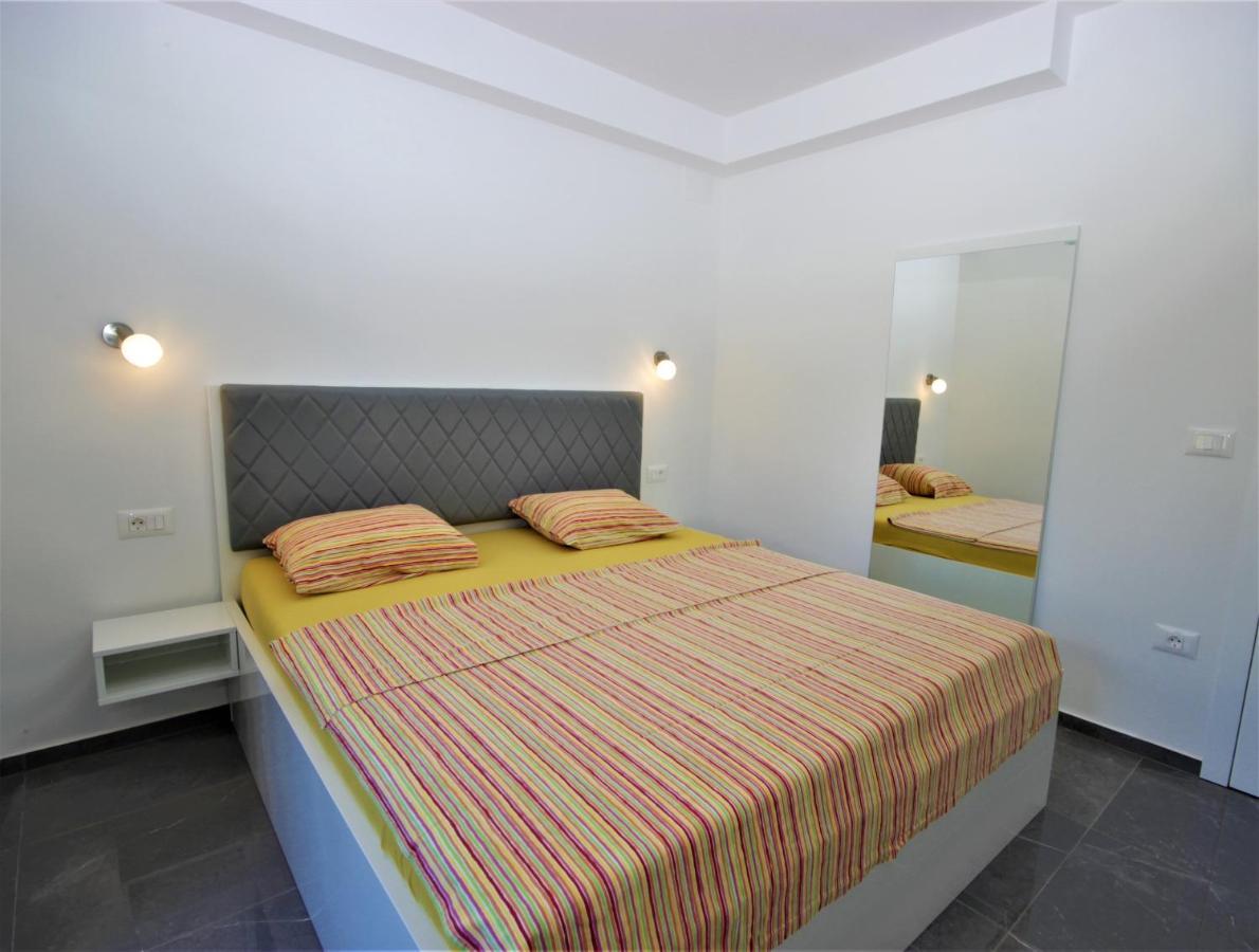 Apartments Smitran بنجول المظهر الخارجي الصورة